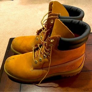 TIMBERLAND BOOTS